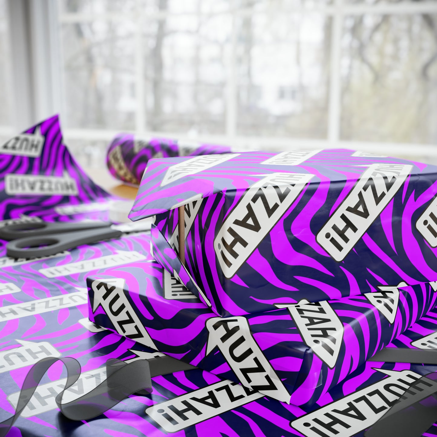 Huzzah Hype – Anticipation Amplifying Wrapping Paper