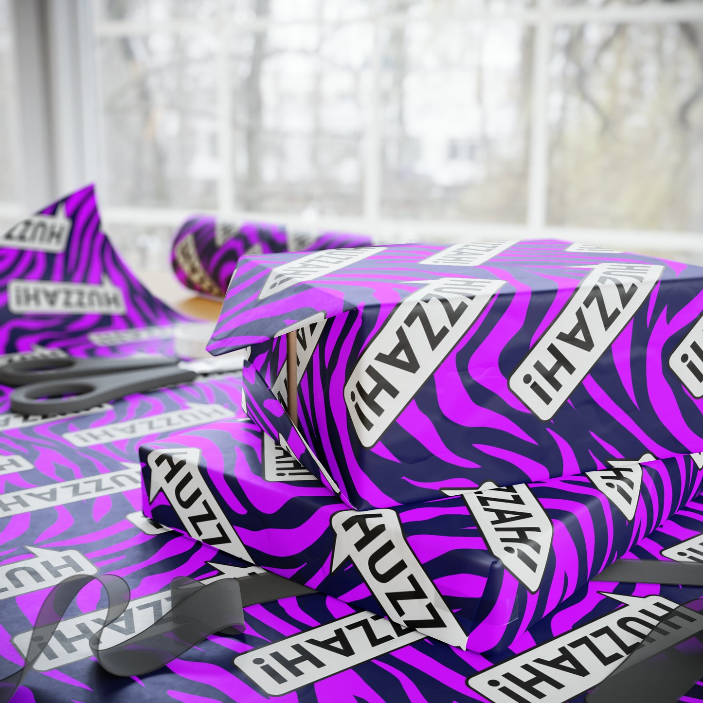 Huzzah Hype – Anticipation Amplifying Wrapping Paper